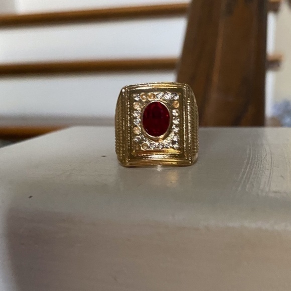 Anthropologie Ruby Gold Cocktail Signet Ring 8 - Picture 5 of 7